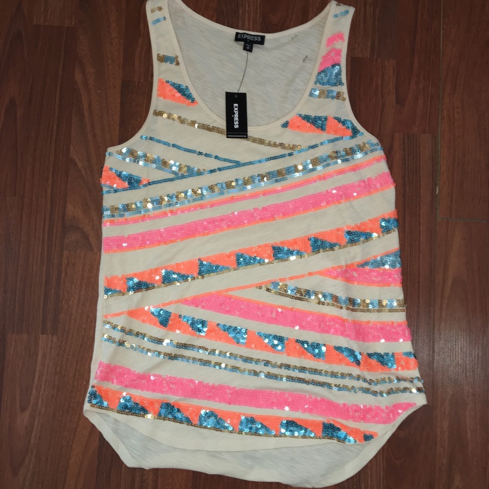 Express sequin patterned top - Picture 4 of 5